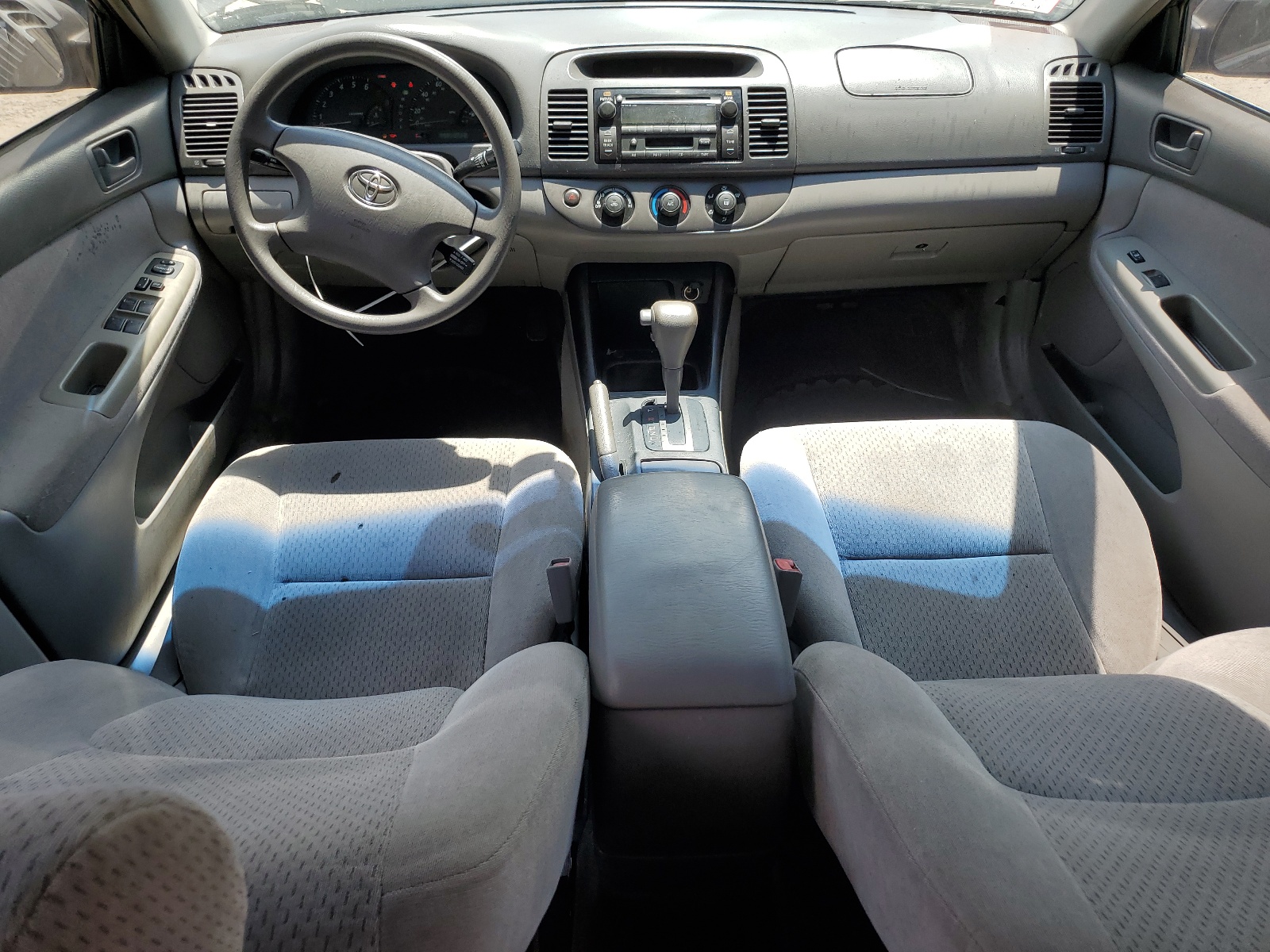 4T1BE32K23U738918 2003 Toyota Camry Le