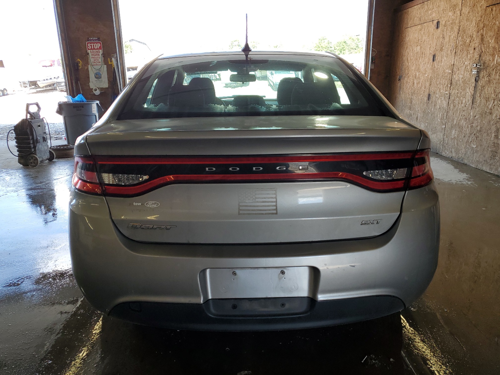 1C3CDFBB0FD420723 2015 Dodge Dart Sxt