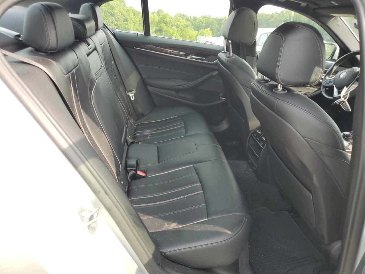 2019 BMW 530Xe VIN: WBAJB1C54KB376863 Lot: 62060384