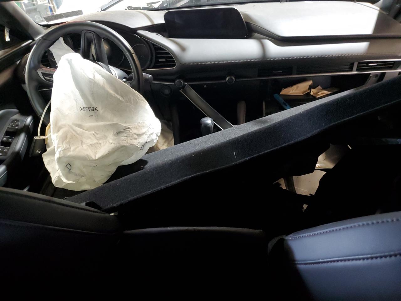 2020 Mazda 3 VIN: JM1BPBLM8L1163122 Lot: 64382774