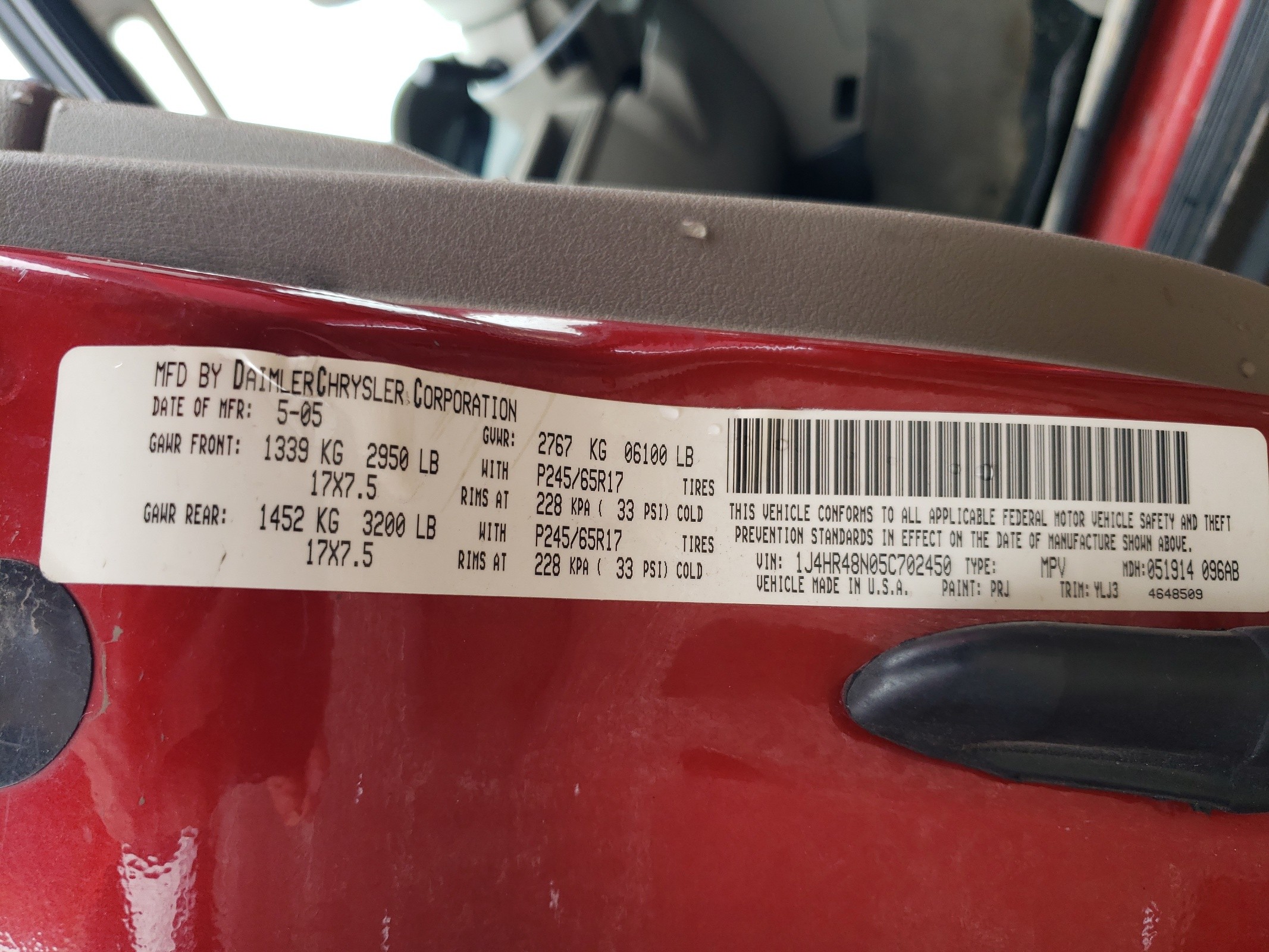 1J4HR48N05C702450 2005 Jeep Grand Cherokee Laredo