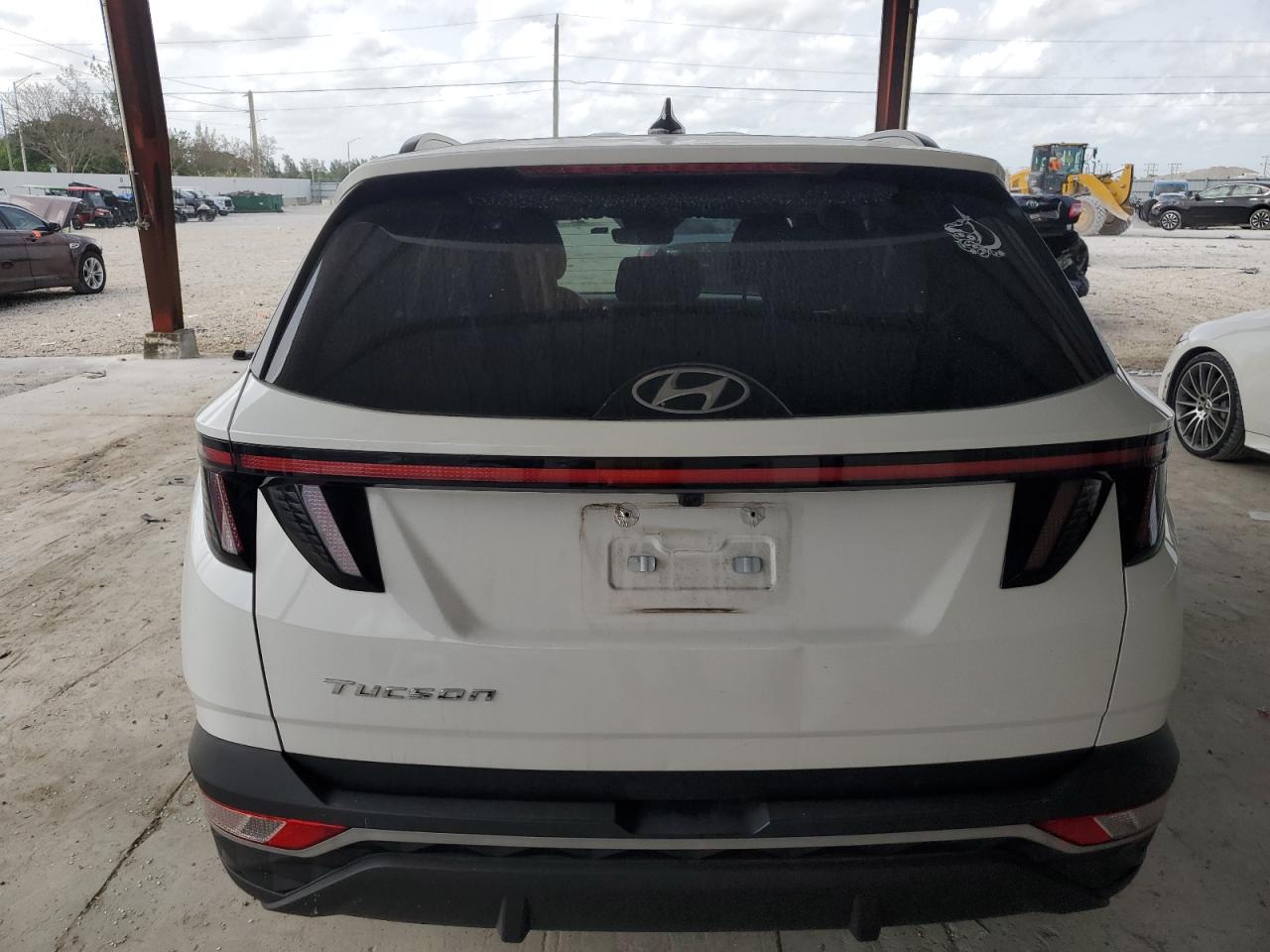 2022 Hyundai Tucson Sel VIN: KM8JB3AE7NU043871 Lot: 61808444