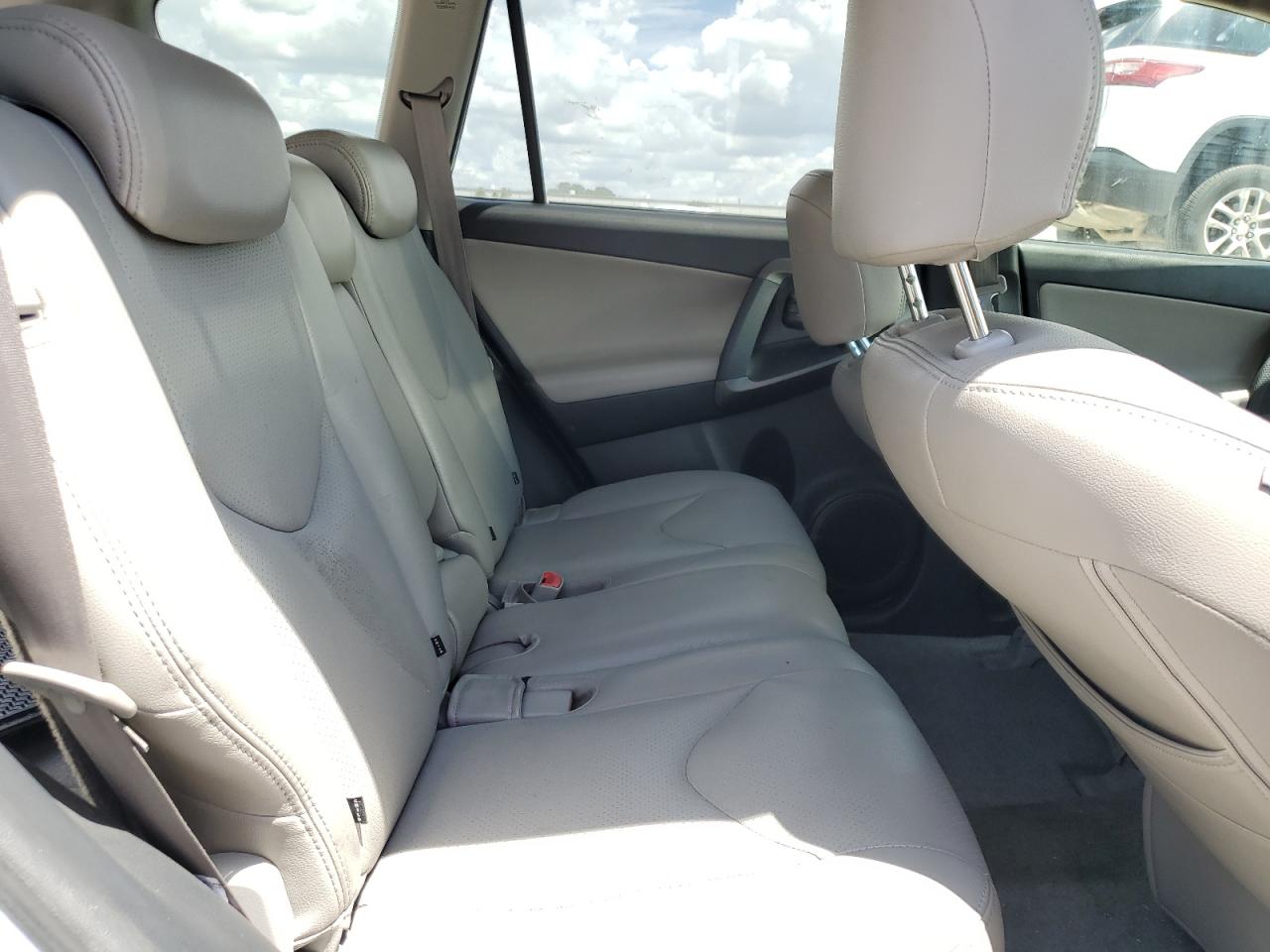 2009 Toyota Rav4 VIN: JTMZF33V09D004781 Lot: 63643444