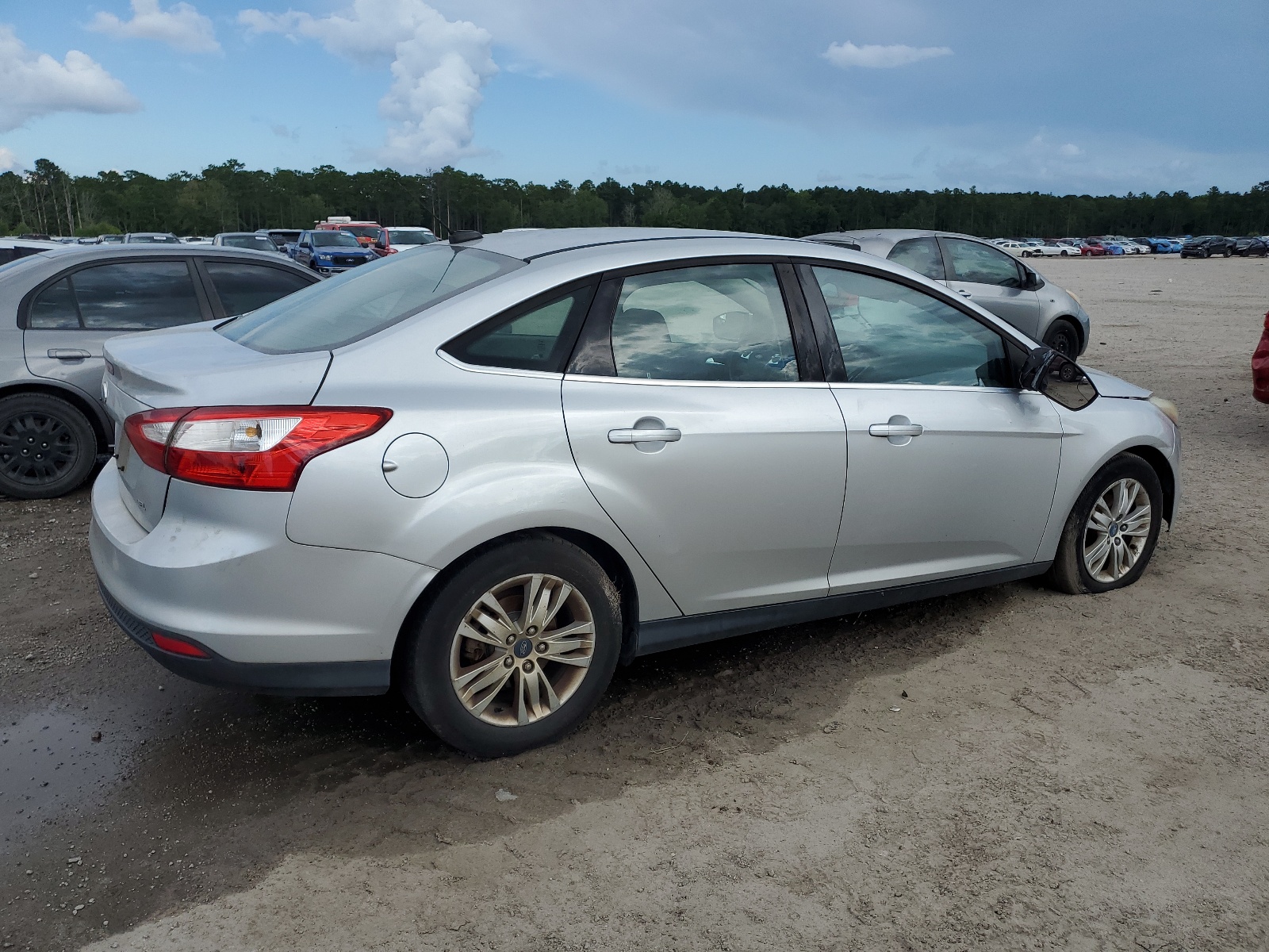 2012 Ford Focus Sel vin: 1FAHP3H25CL357740