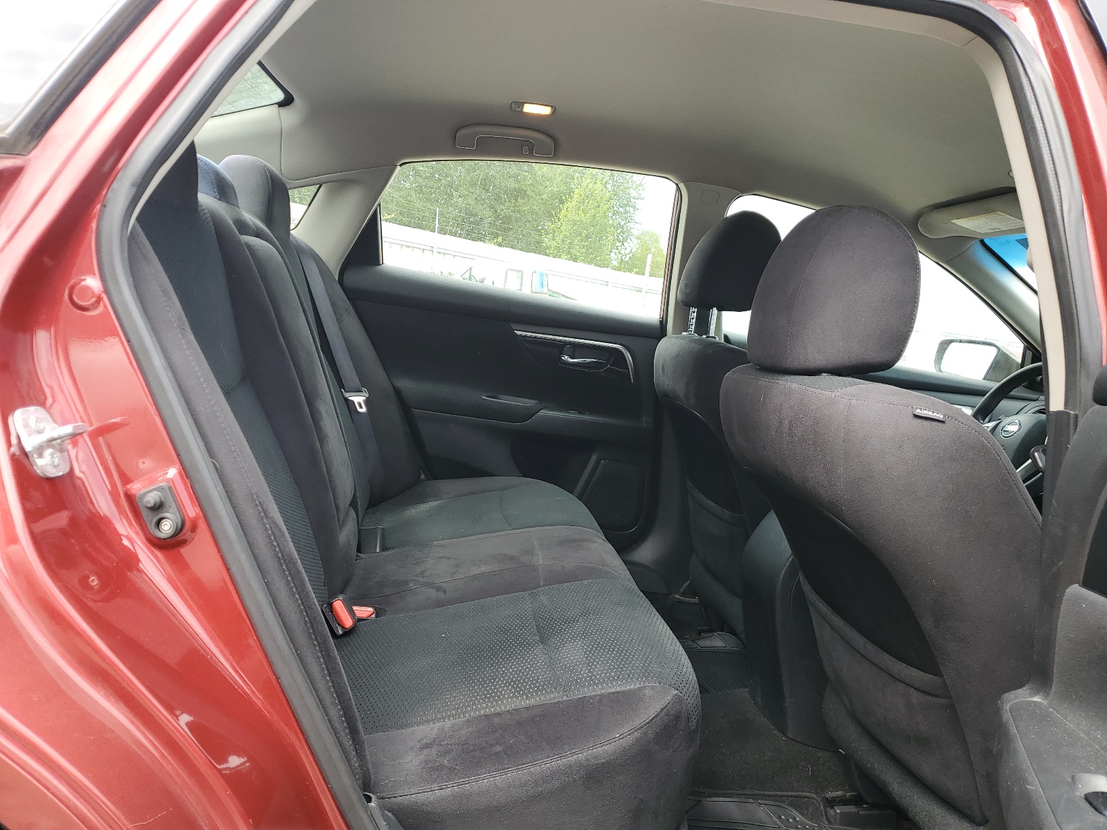 2014 Nissan Altima 2.5 vin: 1N4AL3AP5EN367596