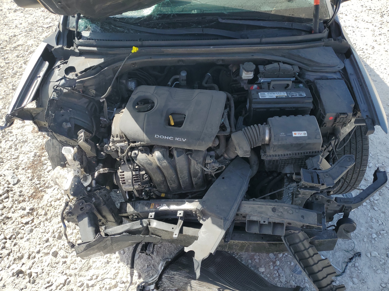 5NPD84LF5JH298261 2018 Hyundai Elantra Sel