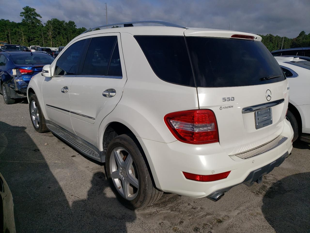 2011 Mercedes-Benz Ml 550 4Matic VIN: 4JGBB7CB8BA699329 Lot: 59232864