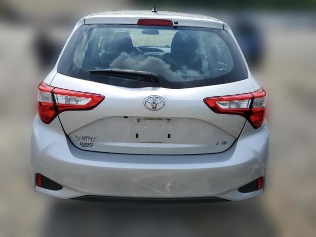  TOYOTA YARIS 2018 Серебристый