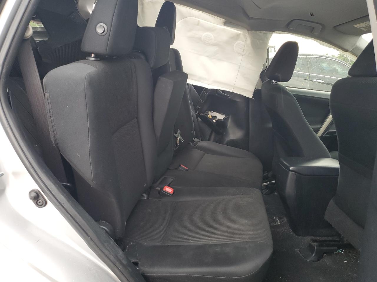 2015 Toyota Rav4 Le VIN: JTMBFREV6FJ040859 Lot: 62631684