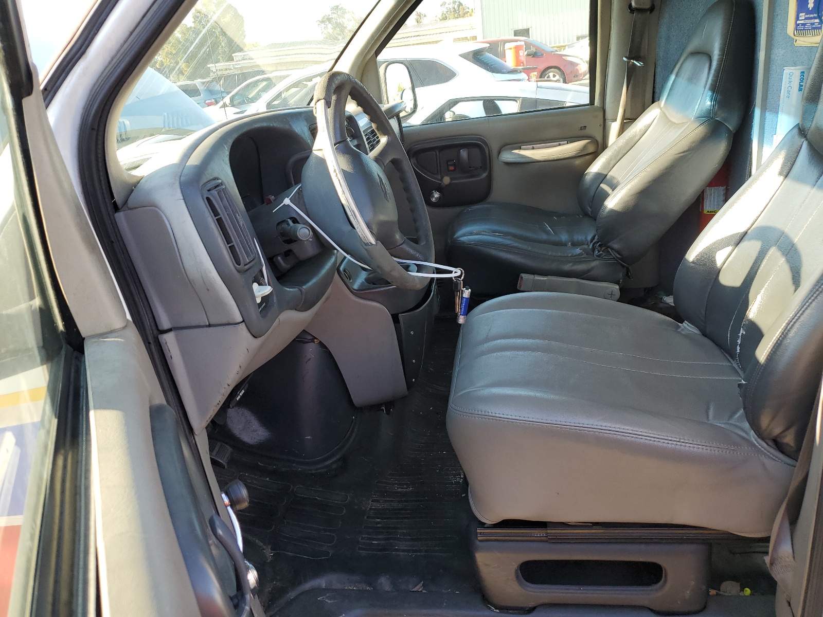 1GCGG29R3W1068688 1998 Chevrolet Express G2500