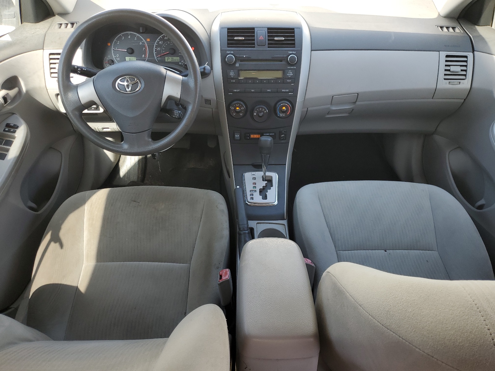 1NXBU4EE4AZ382371 2010 Toyota Corolla Base