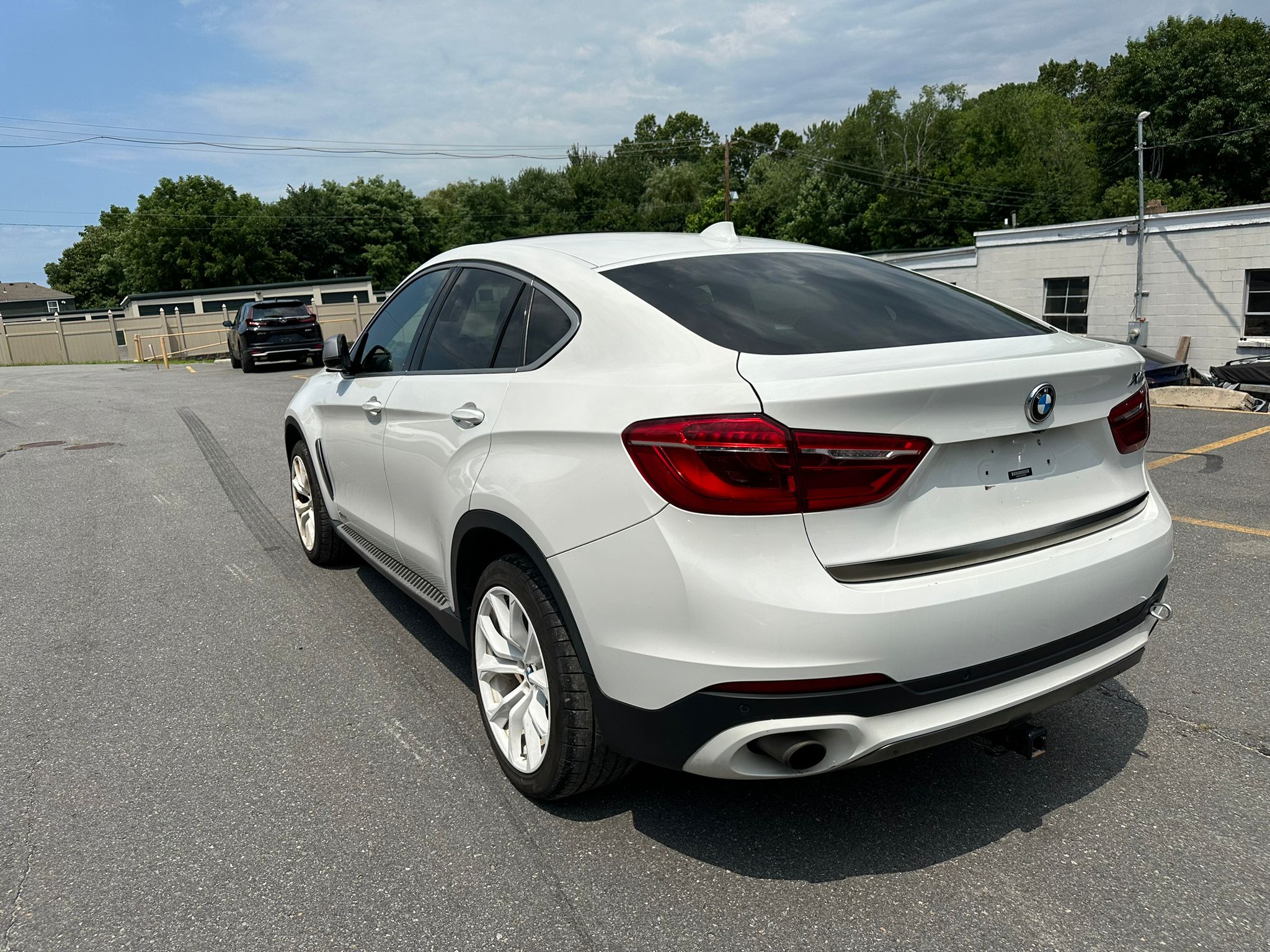 2016 BMW X6 xDrive35I vin: 5UXKU2C51G0N79086