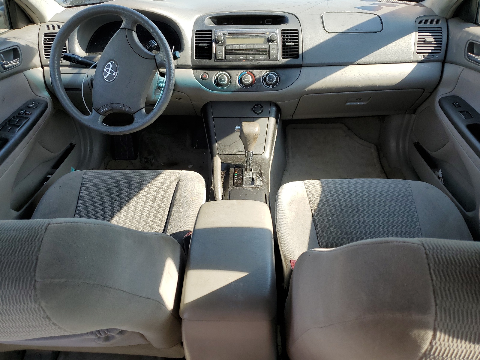 4T1BE32K85U976288 2005 Toyota Camry Le