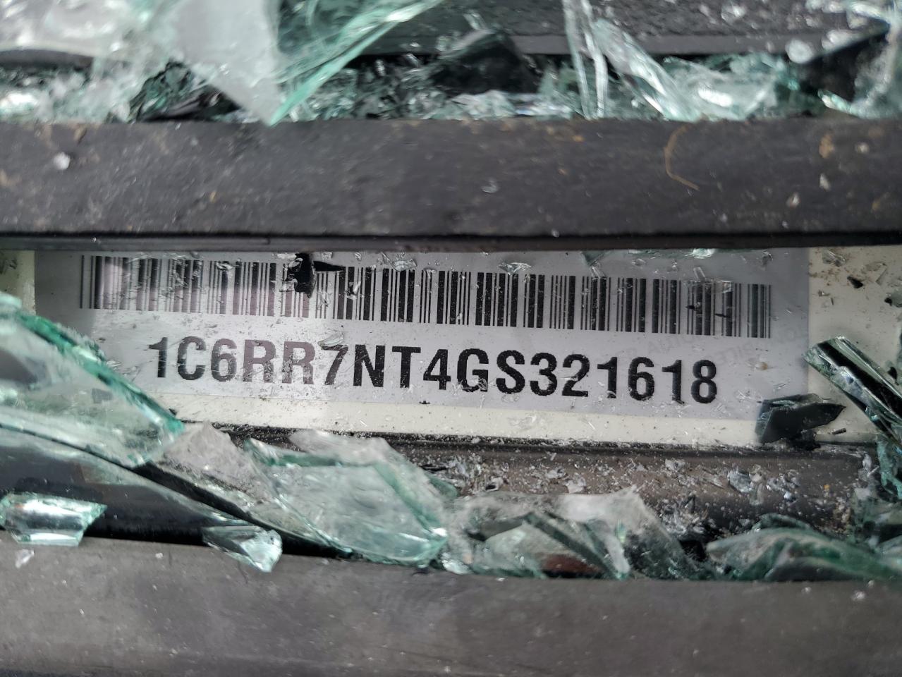 2016 Ram 1500 Laramie VIN: 1C6RR7NT4GS321618 Lot: 61108924