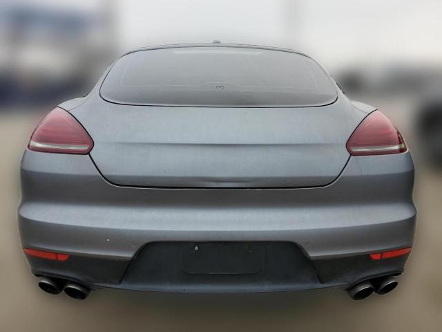 Седаны PORSCHE PANAMERA 2016 Серый