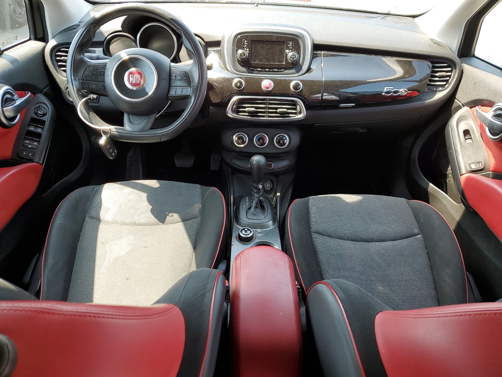 ZFBCFXBT0GP379002 2016 Fiat 500X Easy