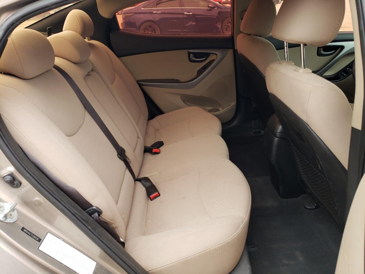 2015 Hyundai Elantra Se VIN: 5NPDH4AE7FH581939 Lot: 64099454