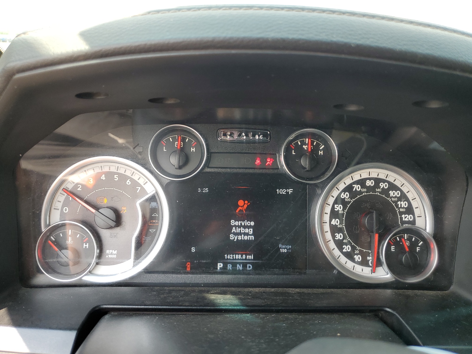 1C6RR7UT4ES315784 2014 Ram 1500 Sport