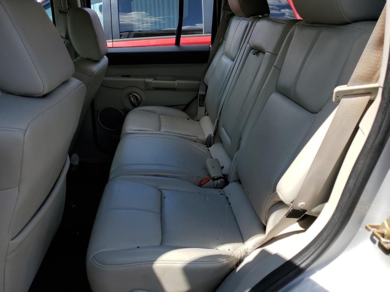 2006 Jeep Commander Limited VIN: 1J8HG582X6C123743 Lot: 63804494