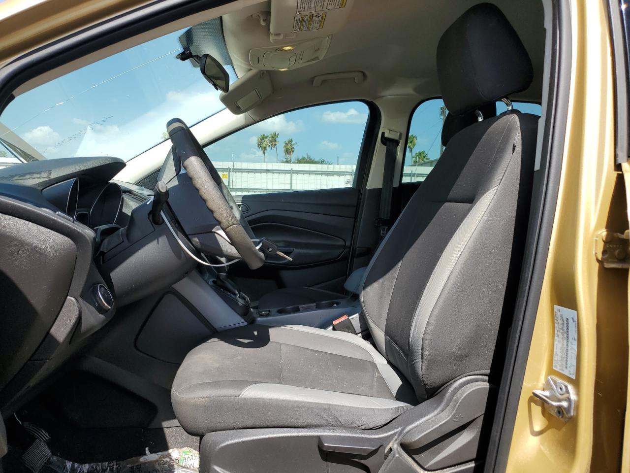 2015 Ford Escape S VIN: 1FMCU0F78FUA41821 Lot: 61834844