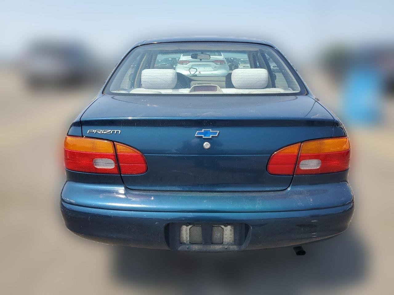 2001 Chevrolet Geo Prizm Base VIN: 1Y1SK528X1Z402071 Lot: 63181434