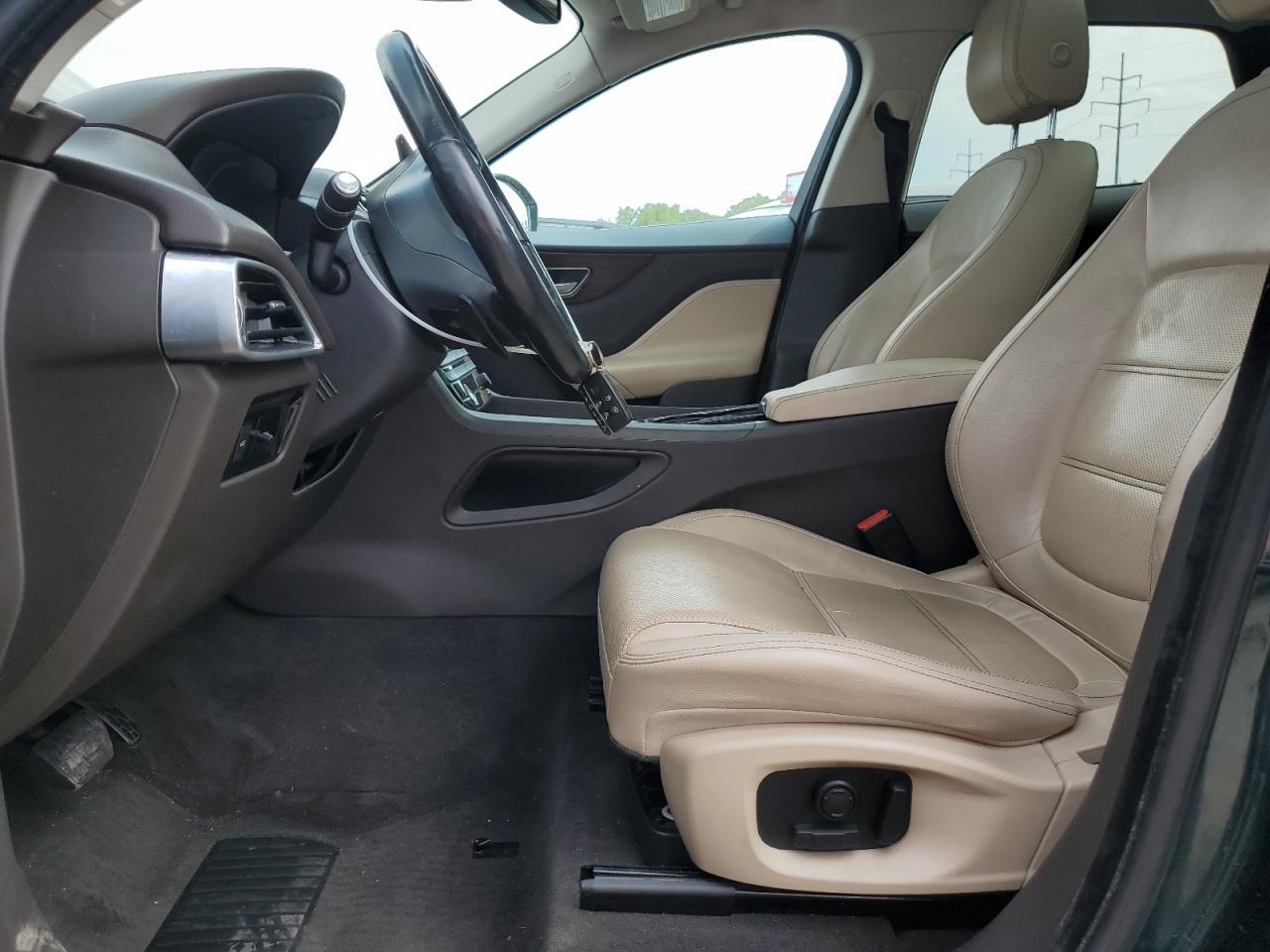 2017 Jaguar F-Pace Prestige VIN: SADCK2BV4HA498581 Lot: 64029994