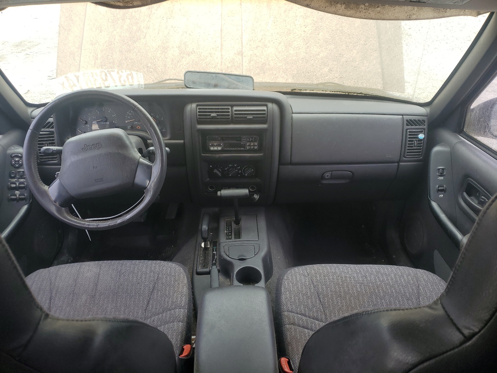 1J4FF48S6YL100436 2000 Jeep Cherokee Sport