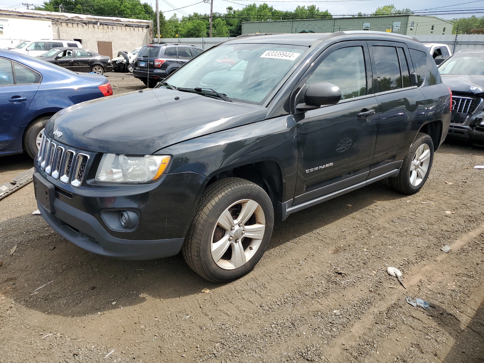 2012 Jeep Compass Latitude vin: 1C4NJDEB8CD604381