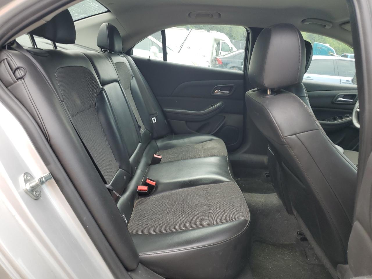 2014 Chevrolet Malibu - Image 10