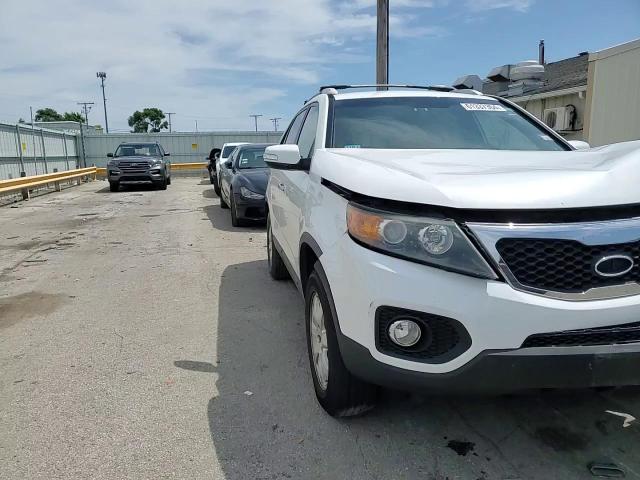2012 Kia Sorento Base VIN: 5XYKT3A6XCG241213 Lot: 61337364