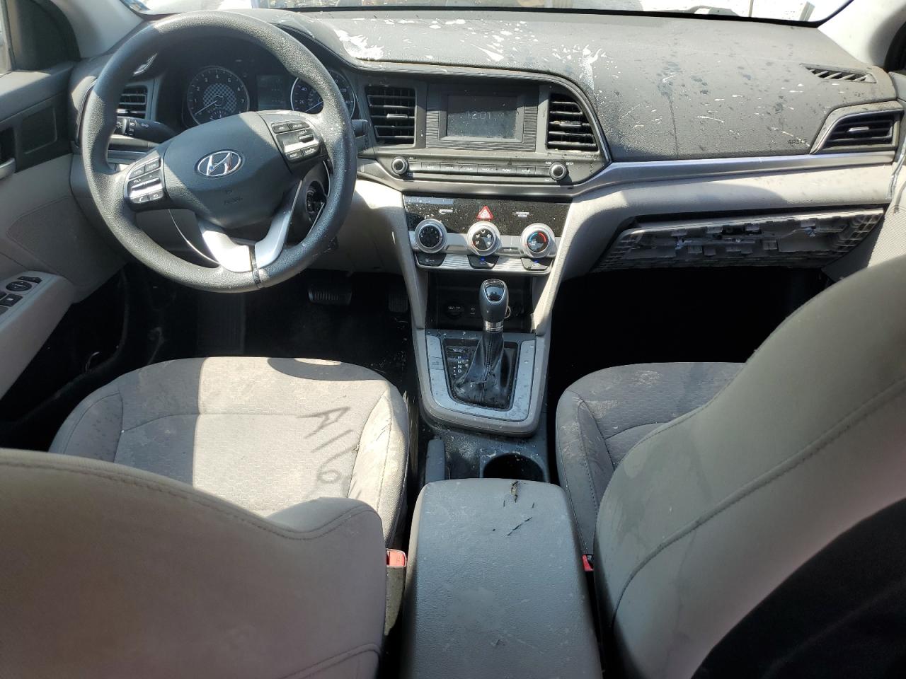 2019 Hyundai Elantra Se VIN: 5NPD74LFXKH468635 Lot: 59882184