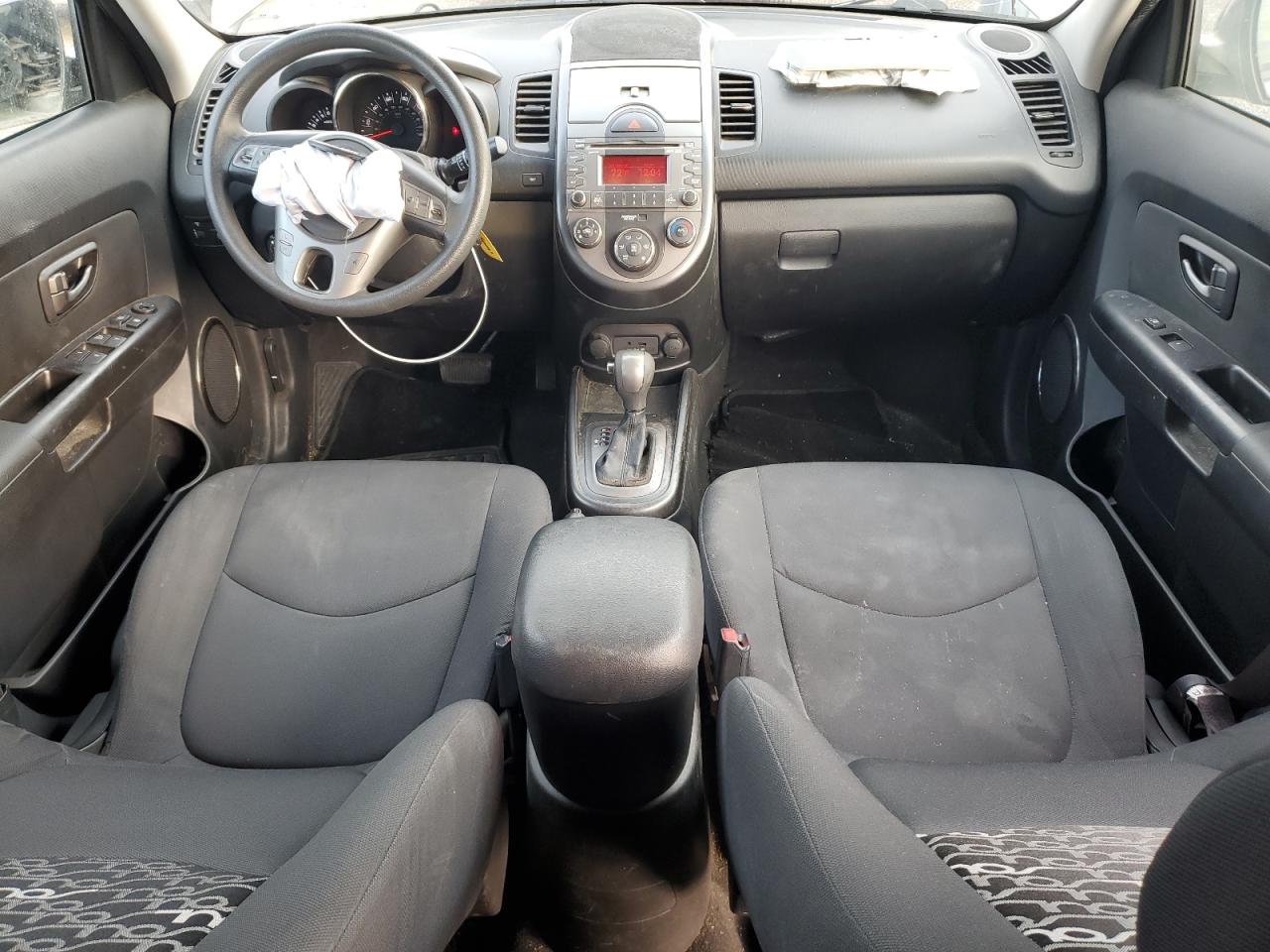2011 Kia Soul + VIN: KNDJT2A29B7329393 Lot: 63292774