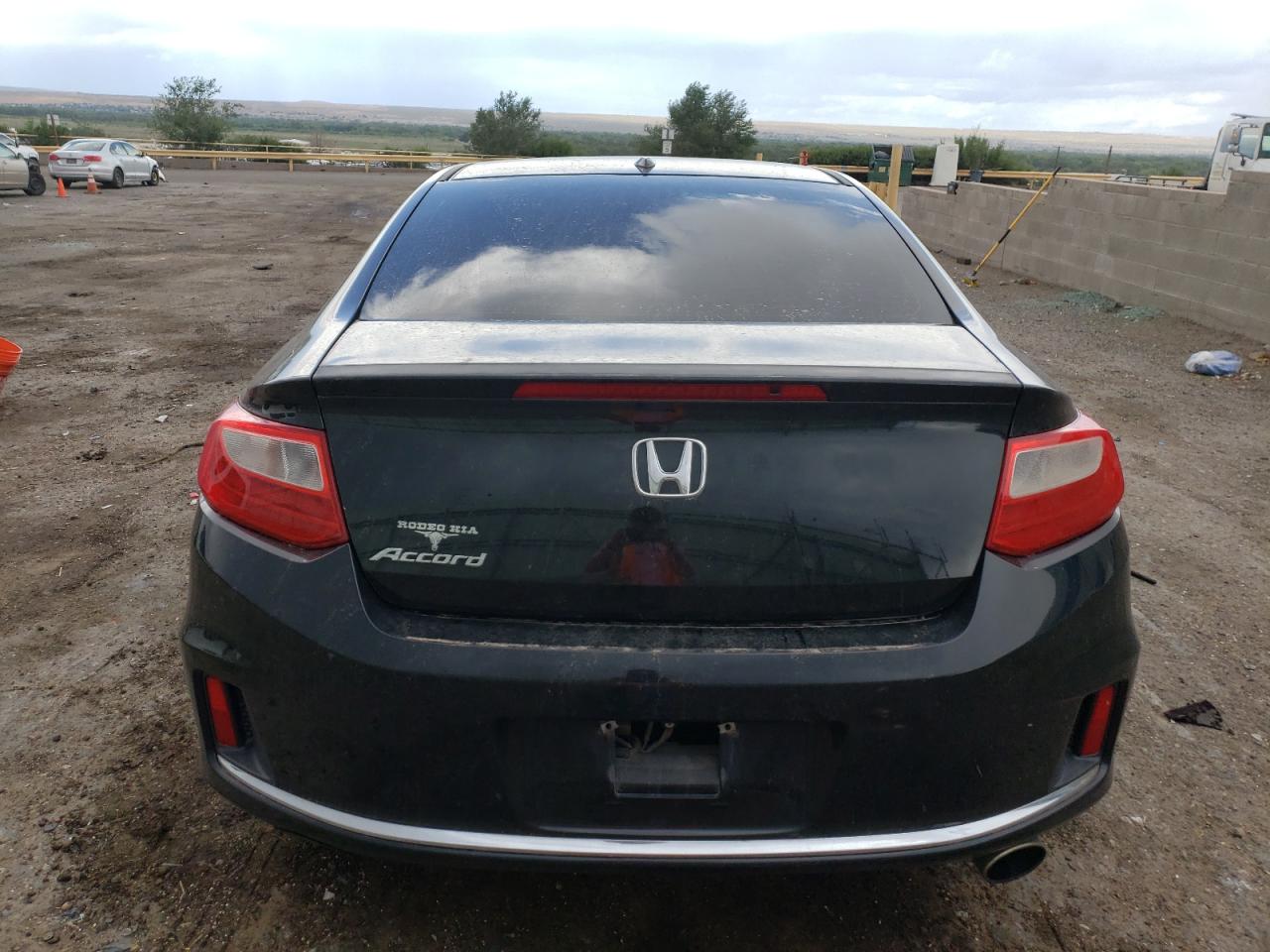 2013 Honda Accord Exl VIN: 1HGCT1B85DA015625 Lot: 61525874