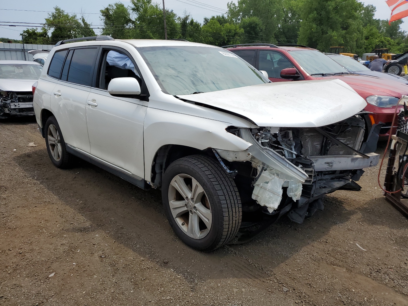 2013 Toyota Highlander Base vin: 5TDZK3EH3DS137776