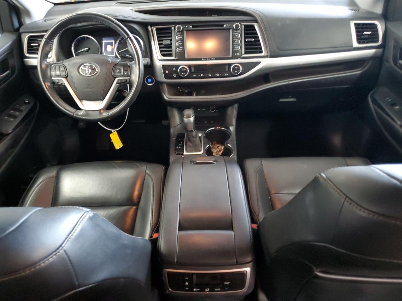 2019 Toyota Highlander Se VIN: 5TDJZRFH2KS974316 Lot: 64874944