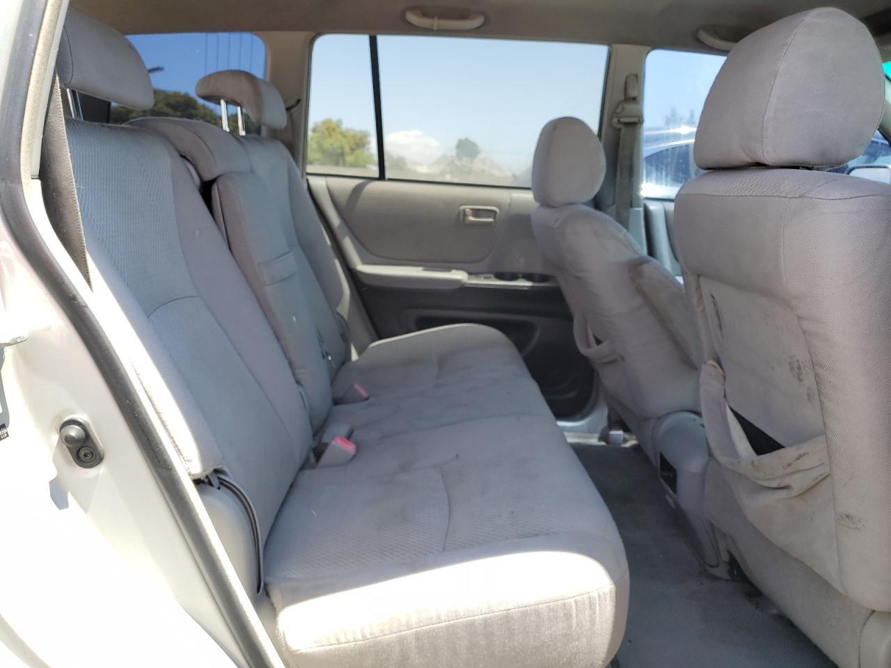 2004 Toyota Highlander Base VIN: JTEDP21AX40009709 Lot: 61552034