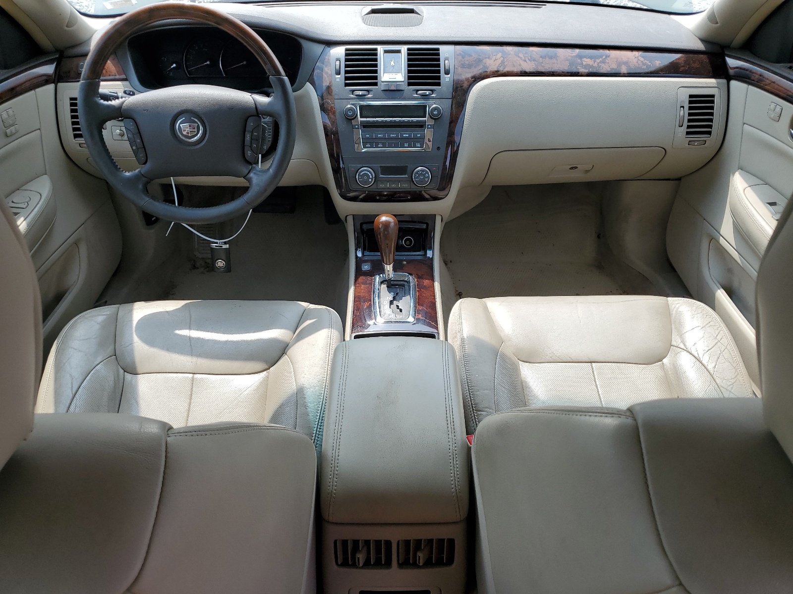 1G6KD5E61BU142198 2011 Cadillac Dts Luxury Collection