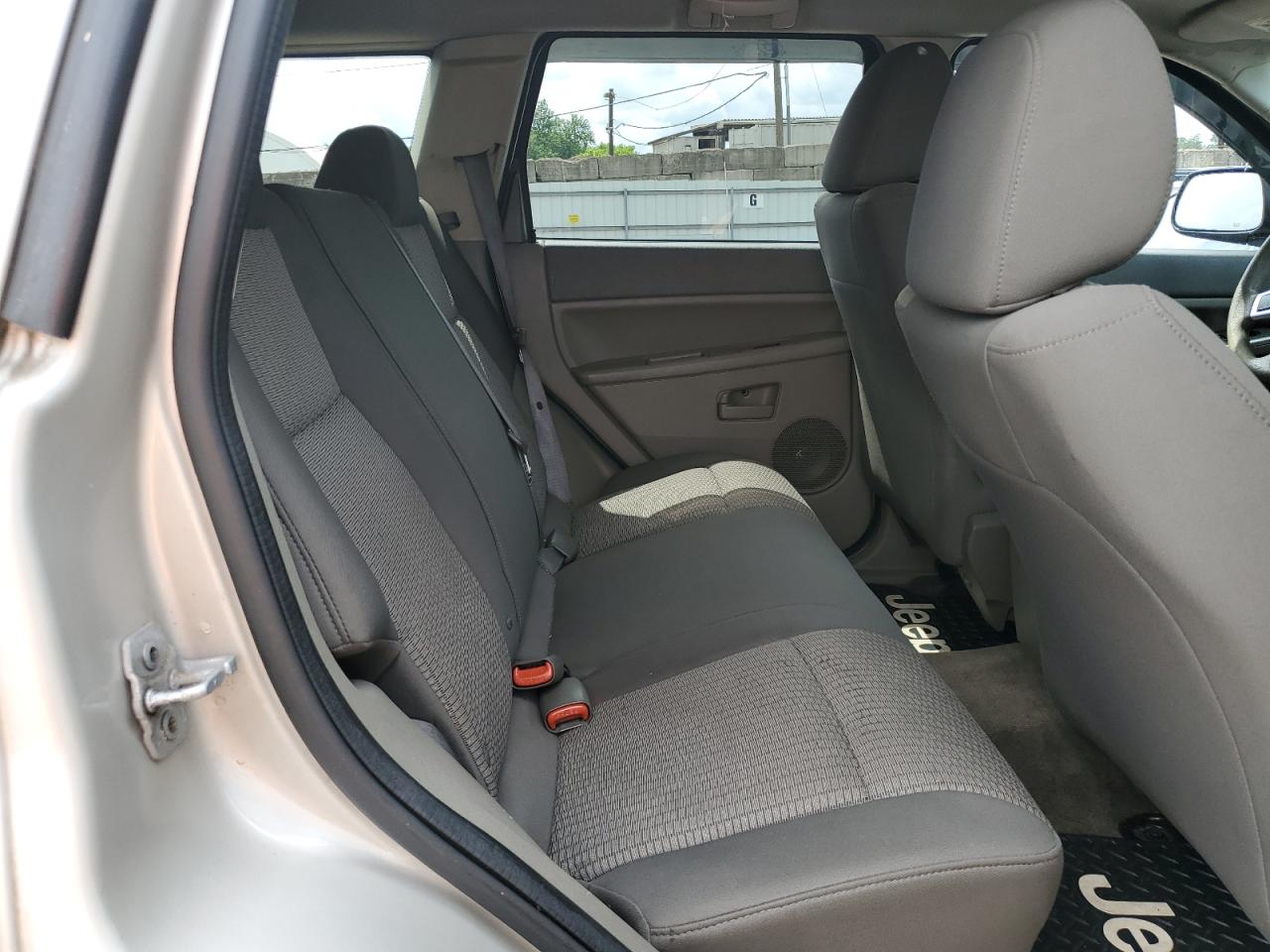 2008 Jeep Grand Cherokee Laredo VIN: 1J8GR48K98C103745 Lot: 64070194