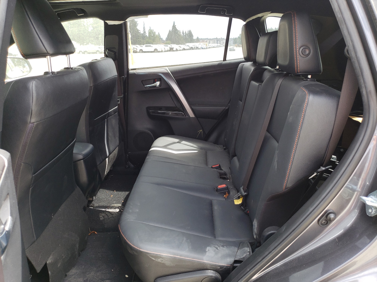 JTMJFREV6HD209162 2017 Toyota Rav4 Se