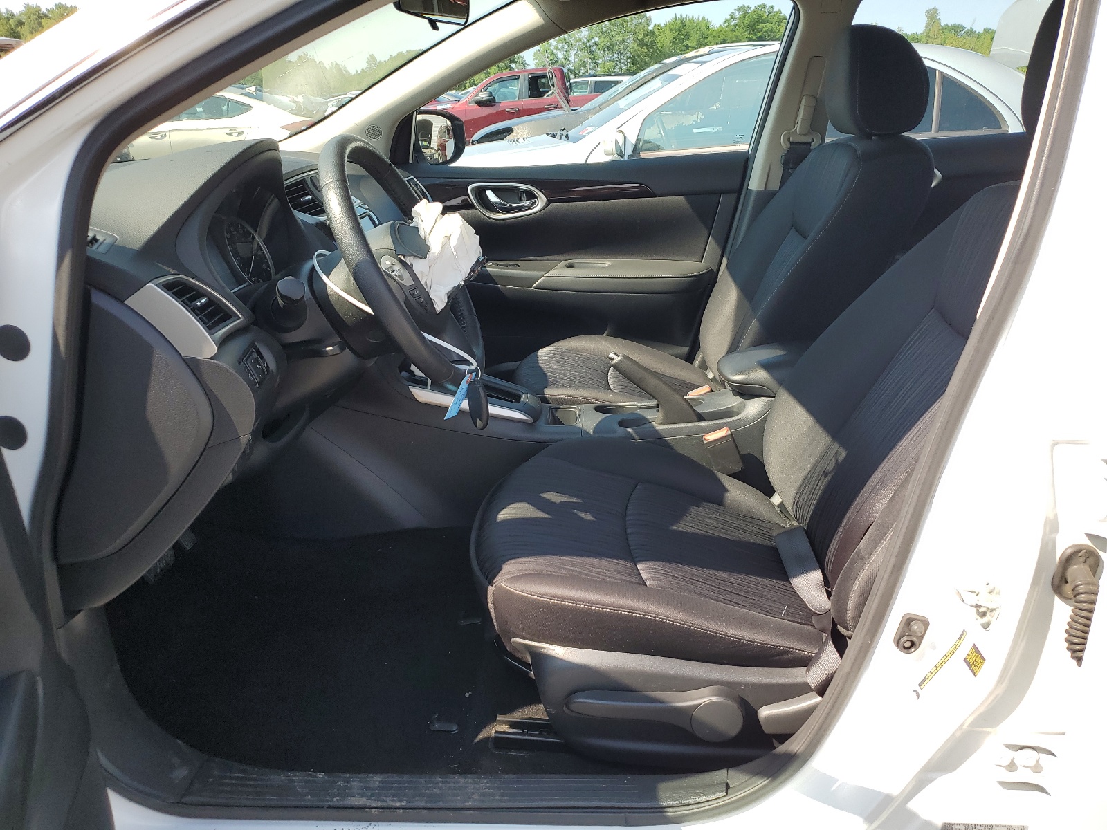 3N1AB7AP8KY247832 2019 Nissan Sentra S