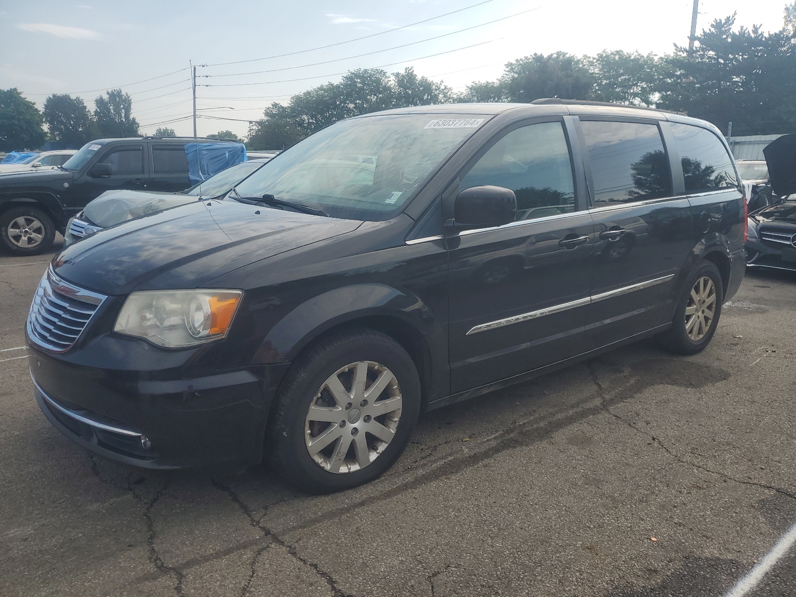 2014 Chrysler Town & Country Touring vin: 2C4RC1BG5ER270997