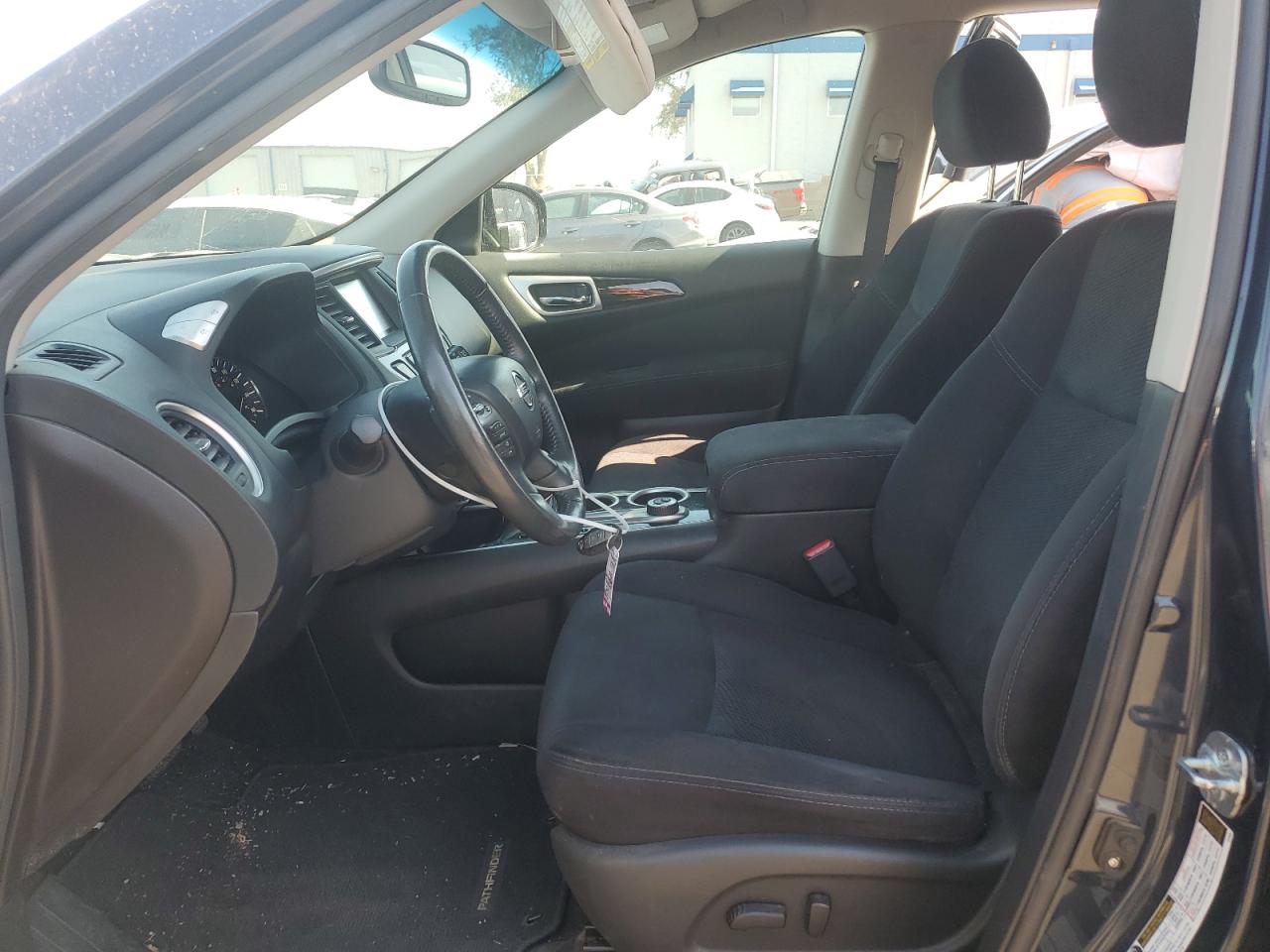 2015 Nissan Pathfinder S VIN: 5N1AR2MM8FC654685 Lot: 61831124