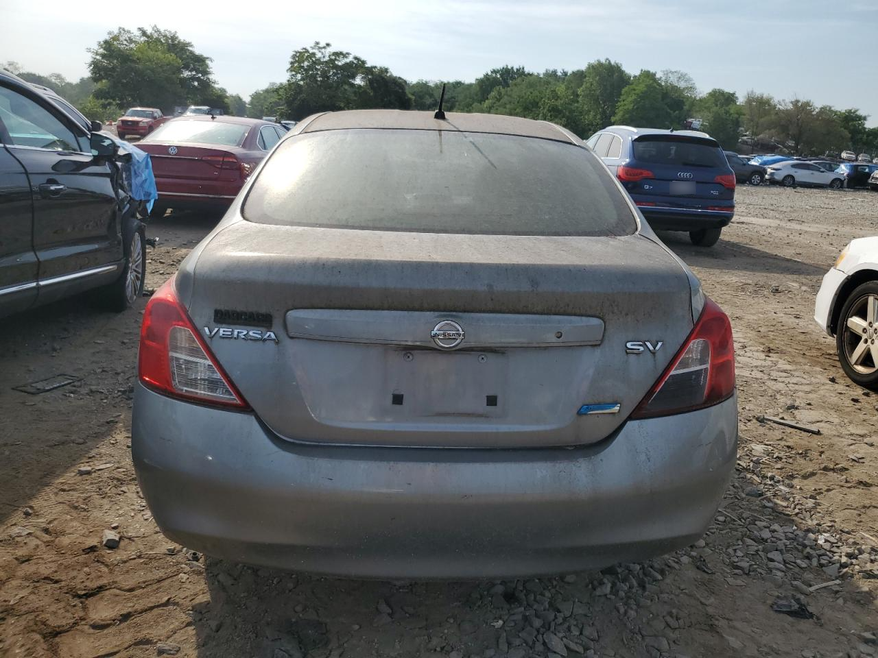 2012 Nissan Versa S vin: 3N1CN7AP1CL835604