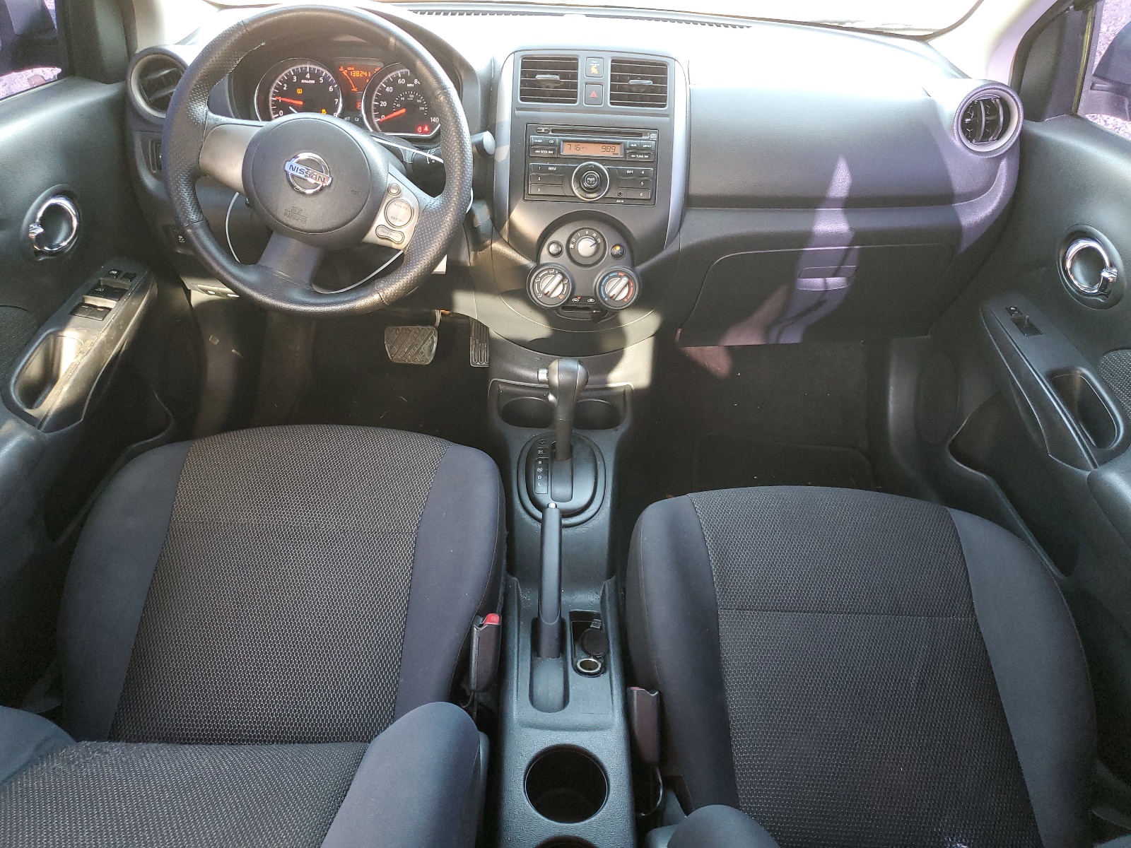 2013 Nissan Versa S vin: 3N1CN7AP3DL877600