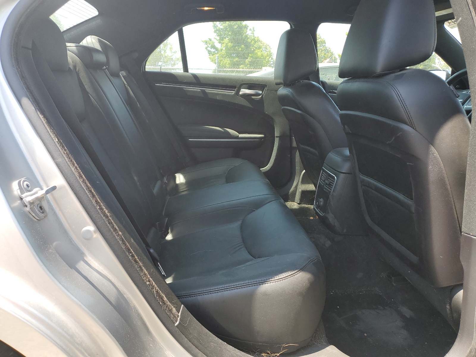 2C3CA5CG6BH614361 2011 Chrysler 300 Limited