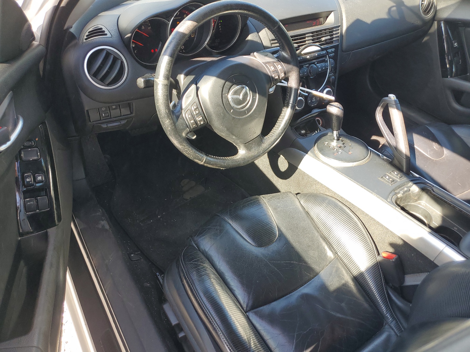 JM1FE17N240100545 2004 Mazda Rx8