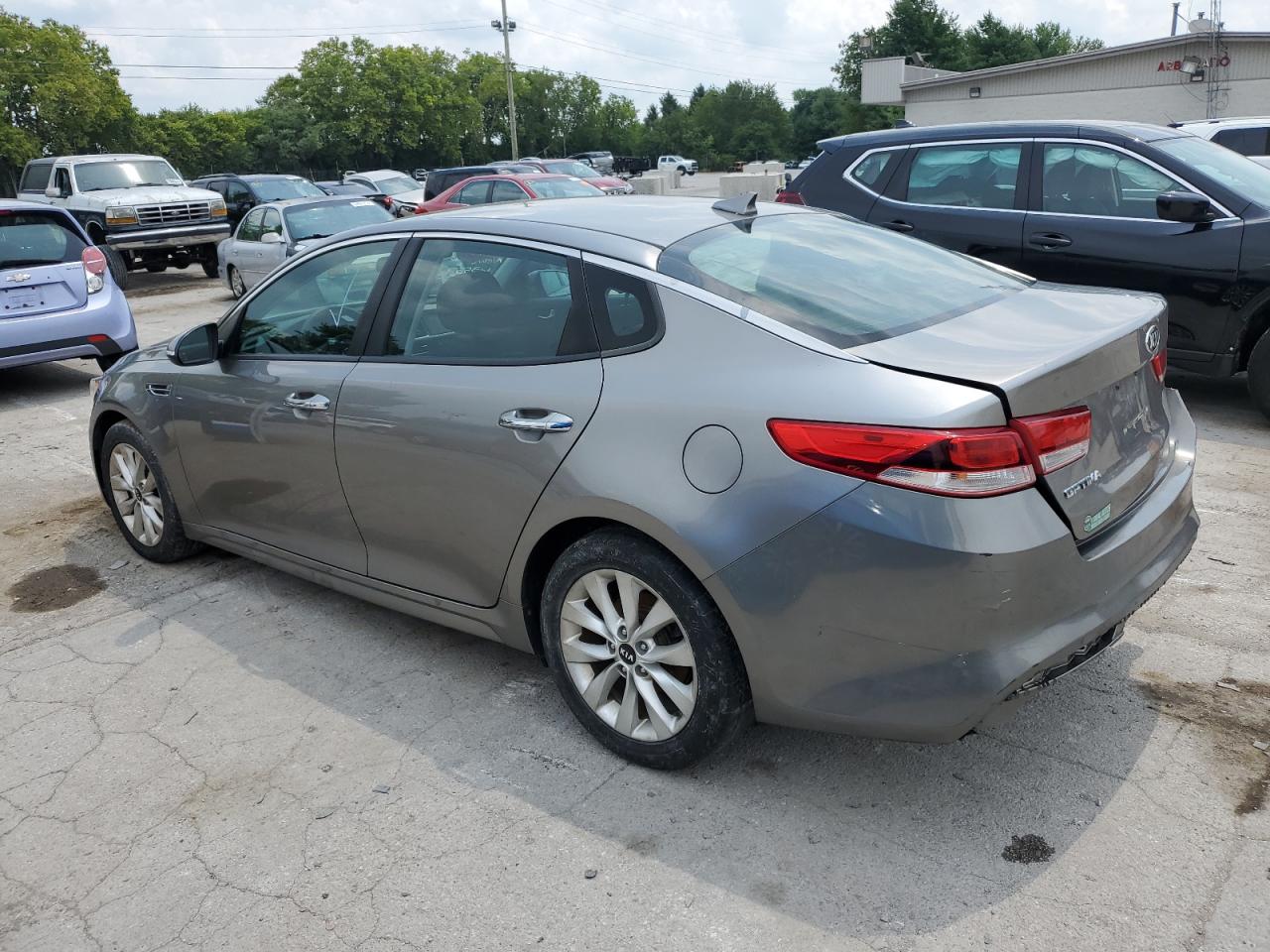2017 Kia Optima Lx VIN: 5XXGT4L39HG123552 Lot: 64321084