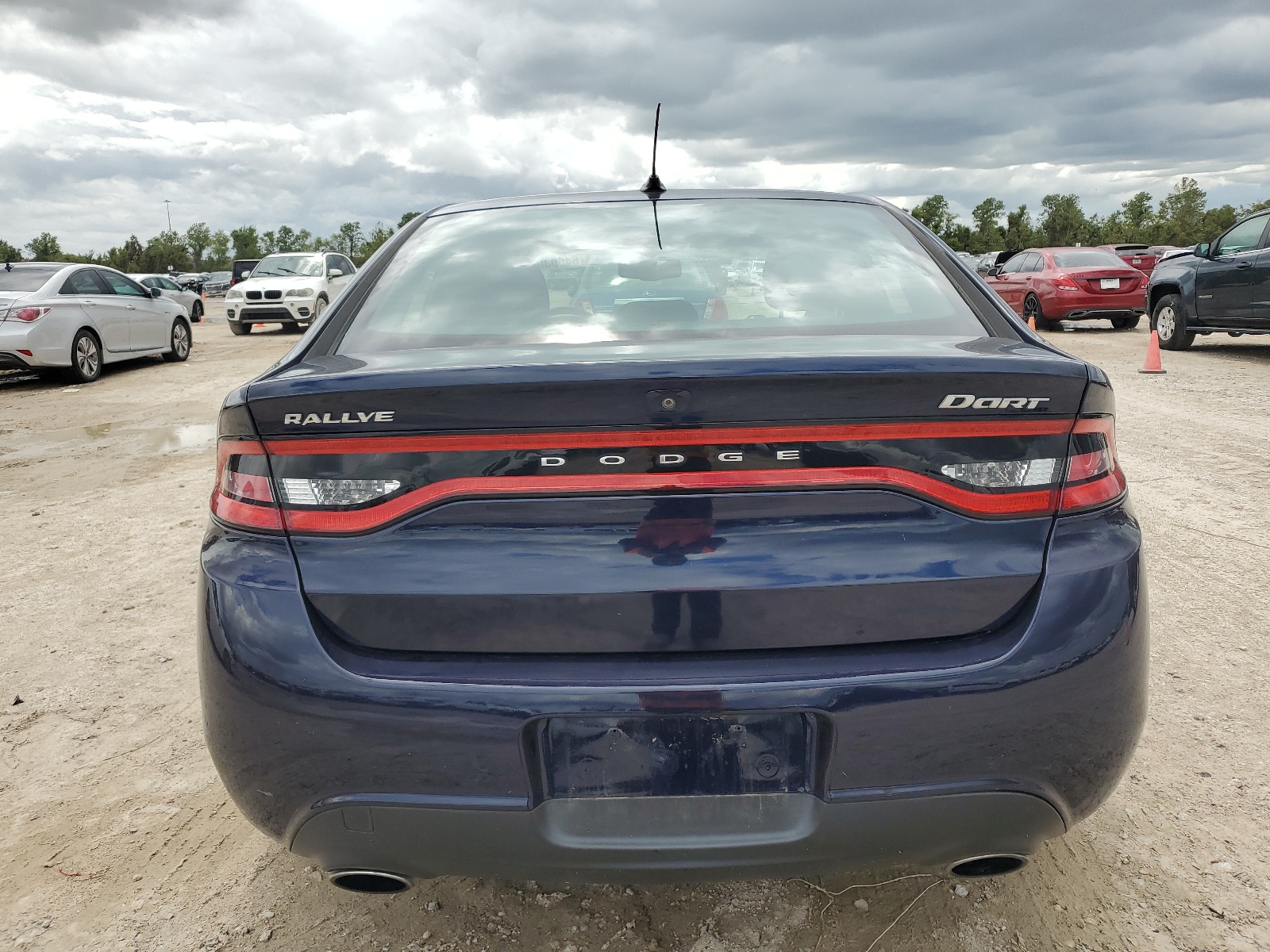 1C3CDFBA3DD185111 2013 Dodge Dart Sxt