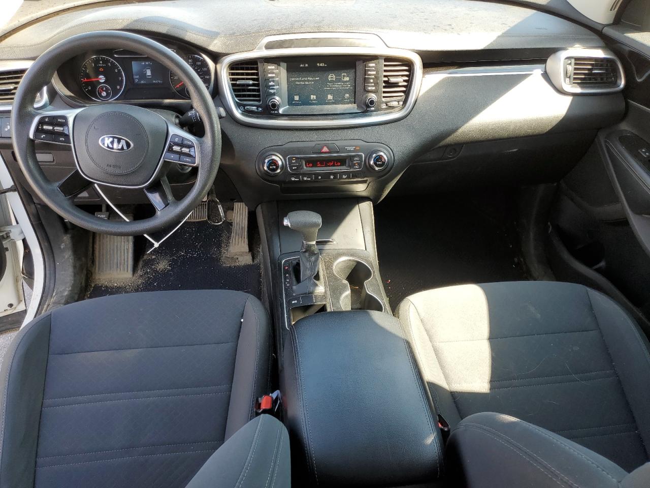 5XYPG4A54KG576621 2019 Kia Sorento Lx