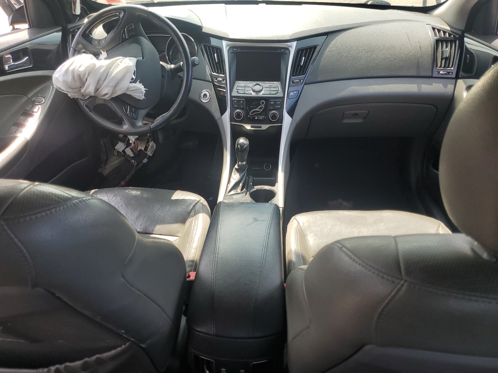 5NPEC4AC1DH588187 2013 Hyundai Sonata Se